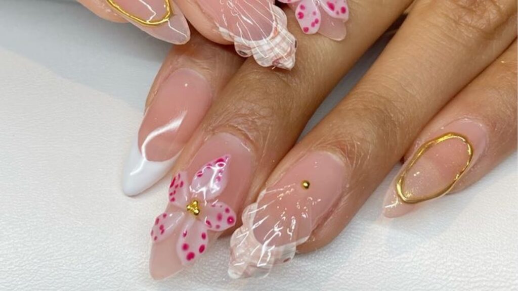 3D Seashell-Inspired French Nails