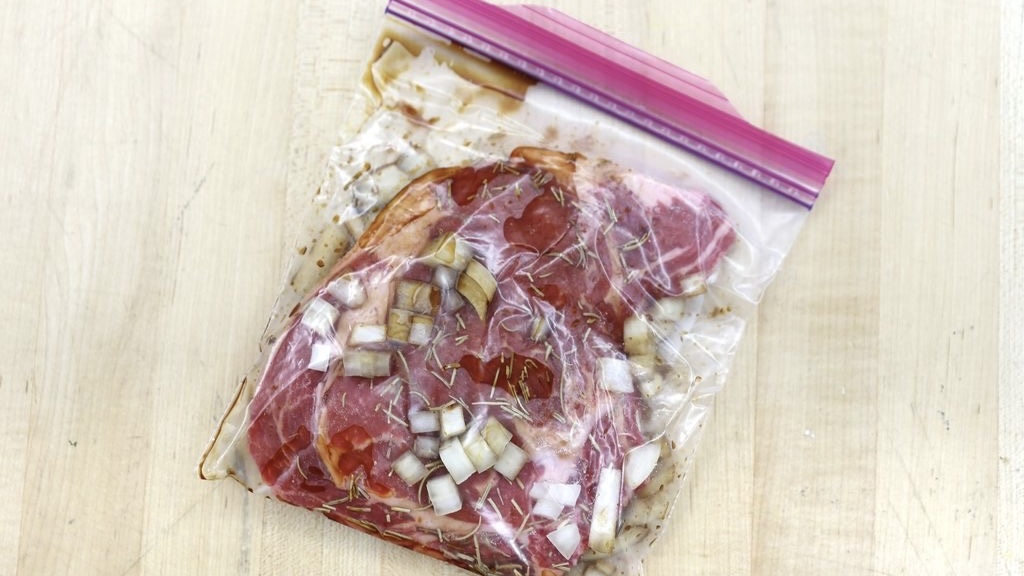 Raw Meat inside ziploc bag