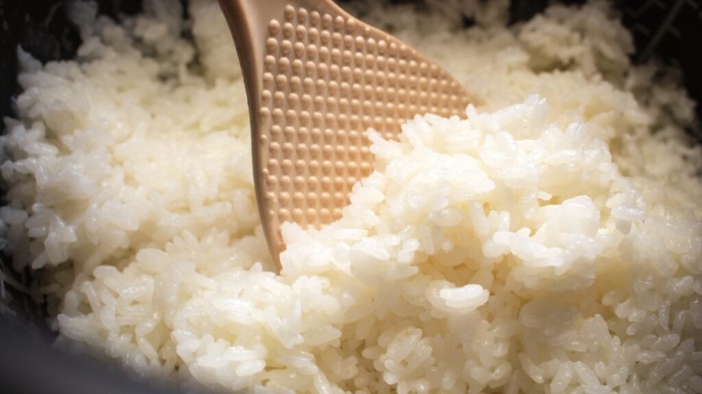 fluff the rice