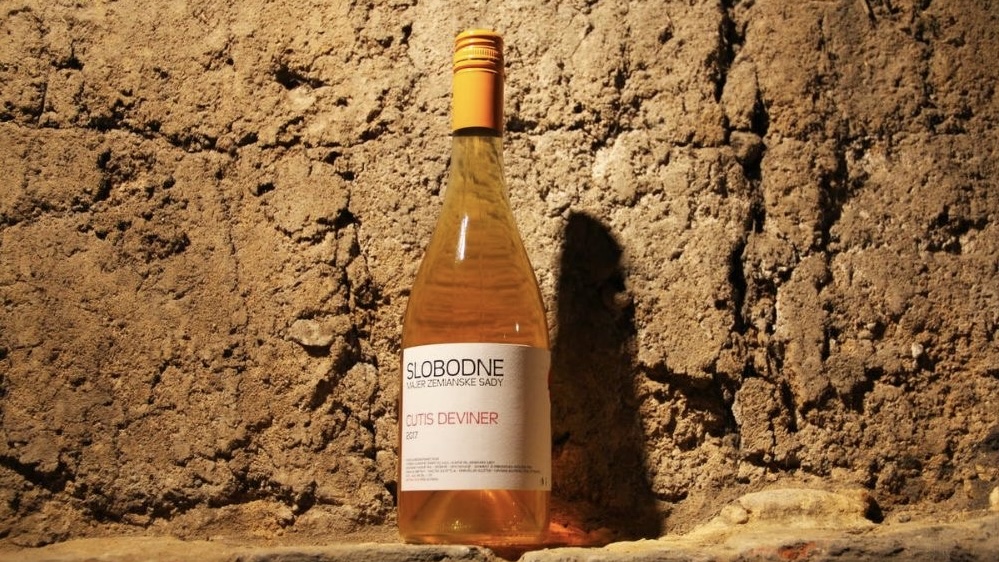 Is Orange Wine Really a Natural Wine?