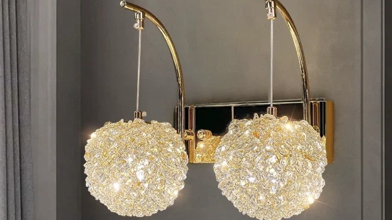 Secondhand lighting fixtures